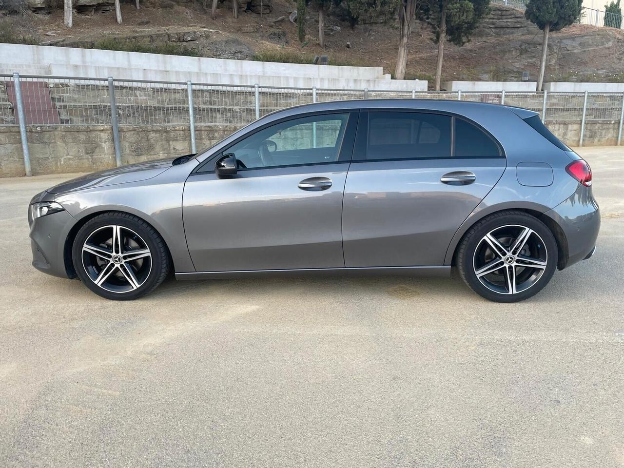 Mercedes-benz A 180 d Automatic Premium