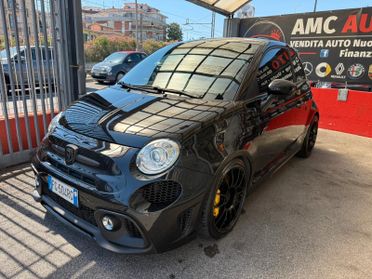 Abarth 595 C 1.4 Turbo T-Jet 180 CV Competizione