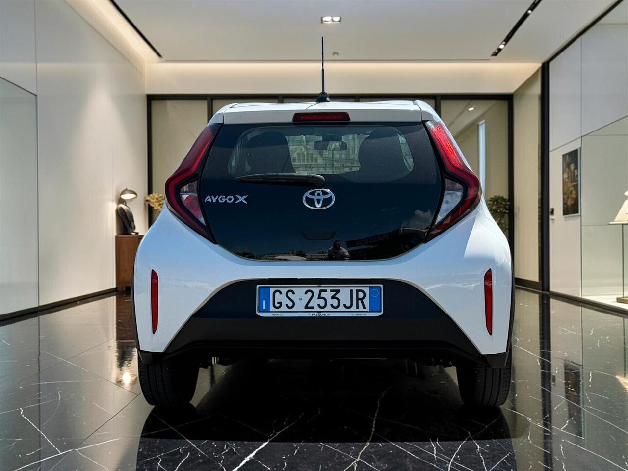 Toyota Aygo X 1.0 Active 72cv
