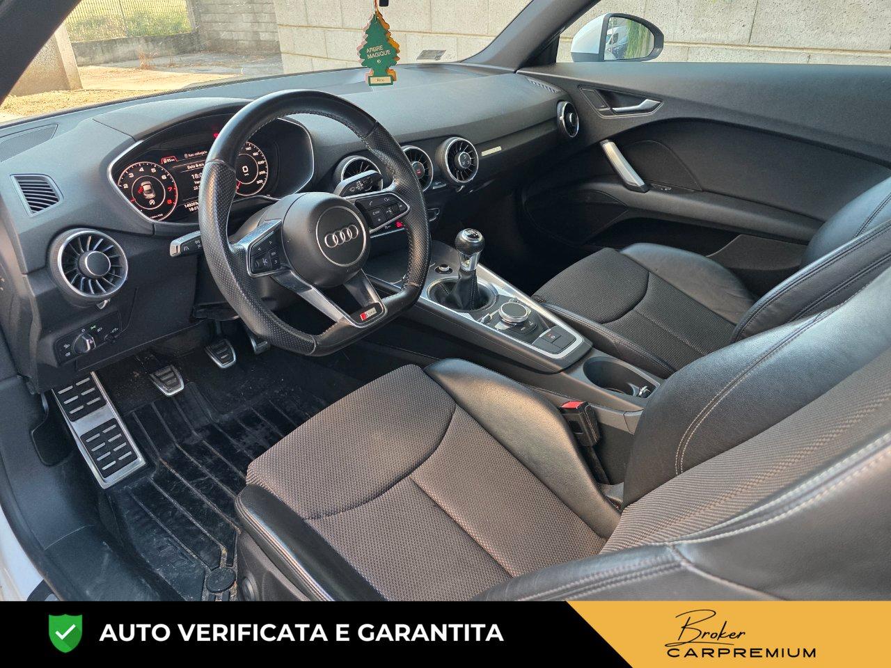 Audi TT Coupe 2.0 tfsi S line