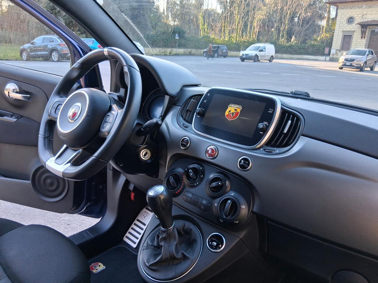 Abarth 595 1.4 Turbo T-Jet 160 CV Pista 70 ANNIVERSARIO