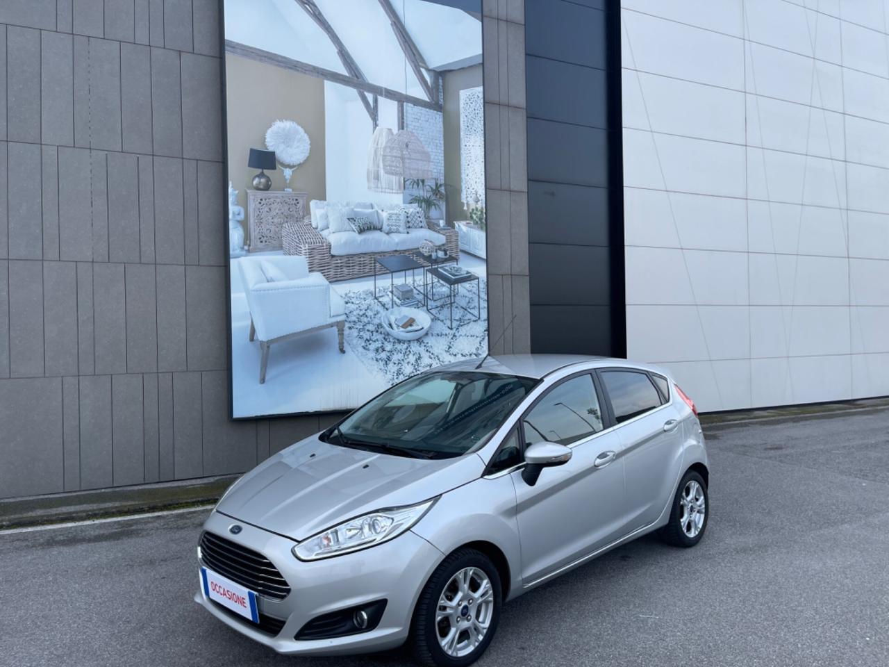 Ford Fiesta 1.5 TDCi 75CV 5 porte Titanium