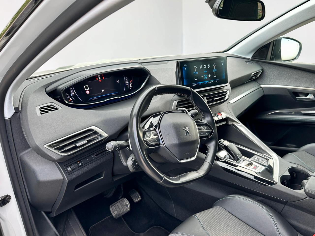 Peugeot 3008 BlueHDi 130cv EAT8 Allure Pack - 2022