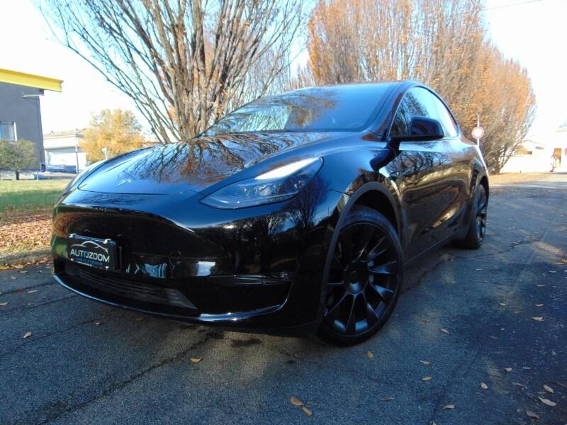TESLA Model Y Model Y Long Range AWD
