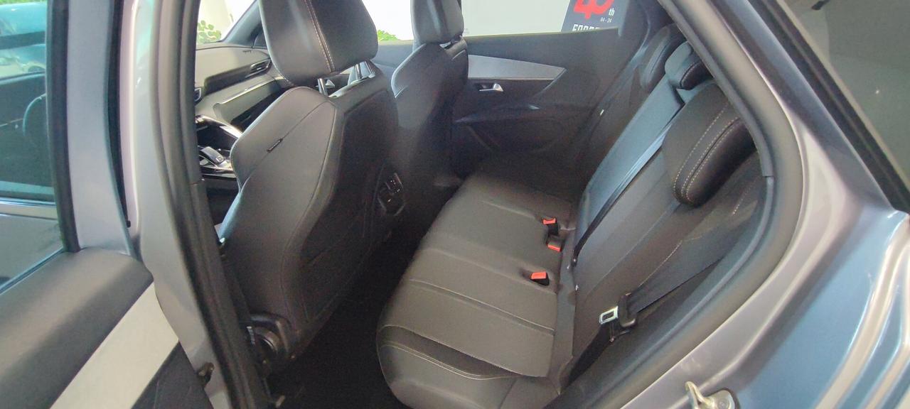 Peugeot 3008 BlueHDi 130 S&S EAT8 GT Pack