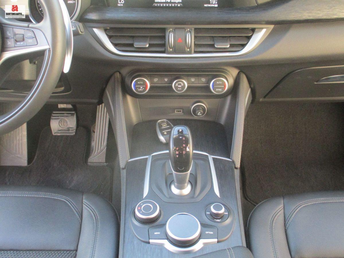 A.R.Stelvio 2.2 T.diesel 210cv AT8 Q4 B-Tech-2020 FULL