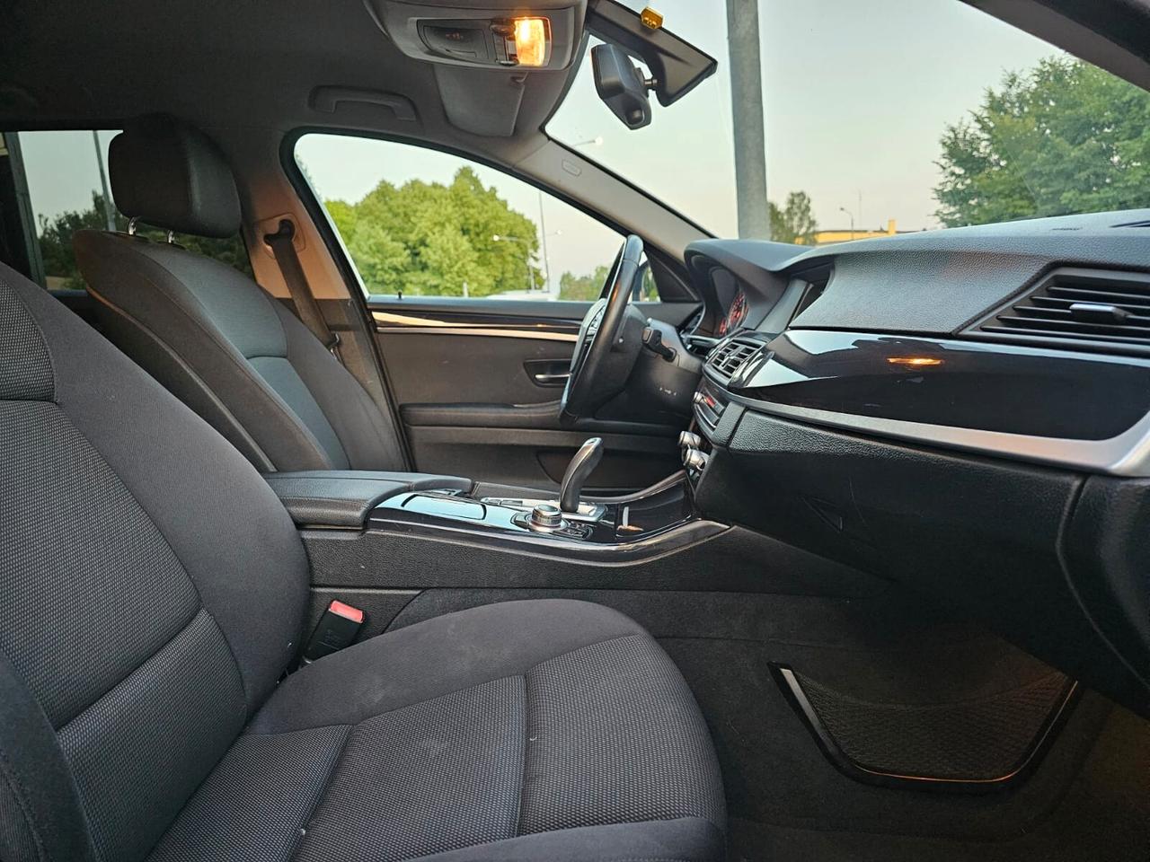 Bmw 520d 184cv Touring Business*Aut*Navi*Pdc*Euro5*