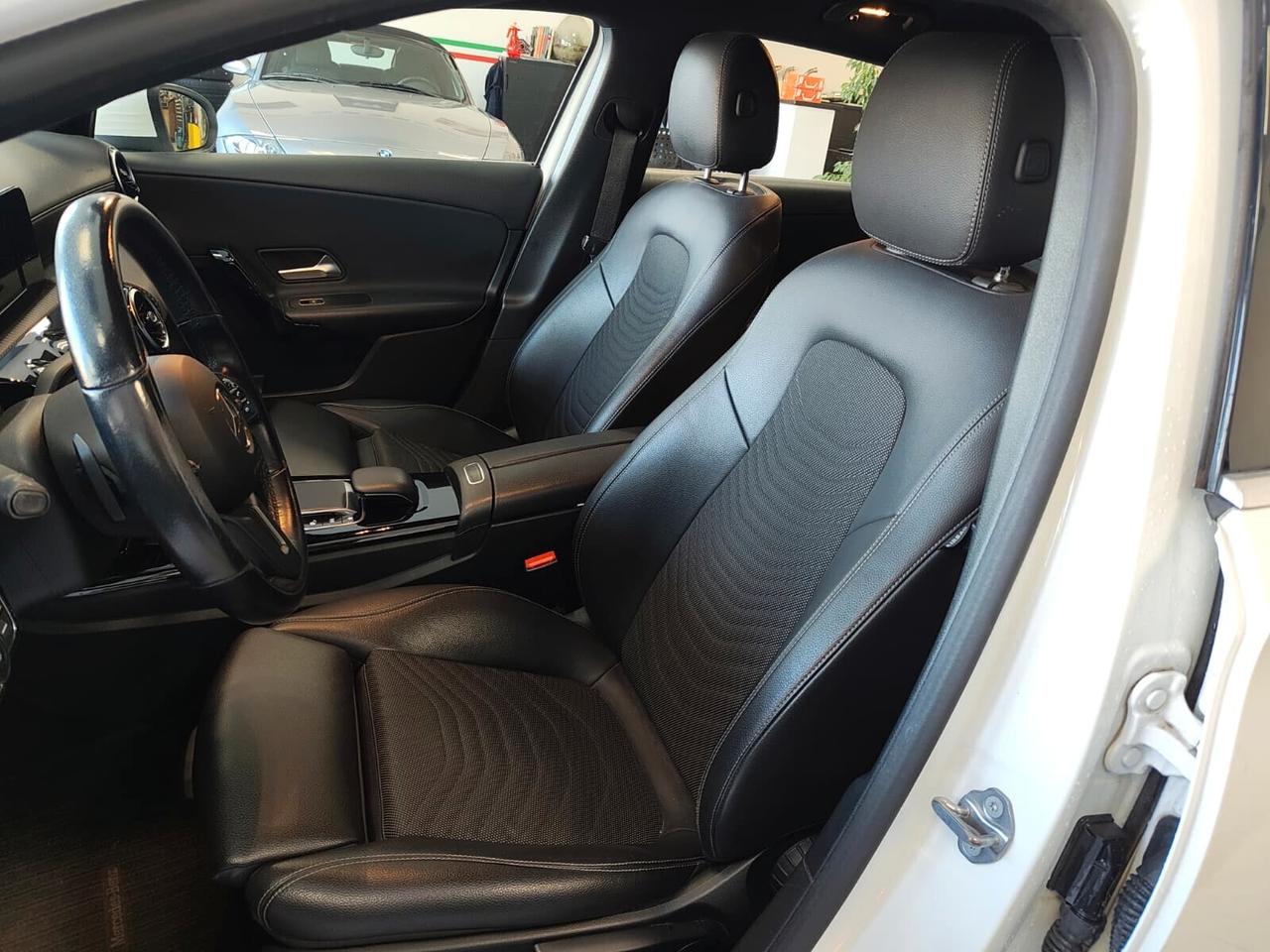 Mercedes-benz A180d AUTOMATICA NEOPATENTATI