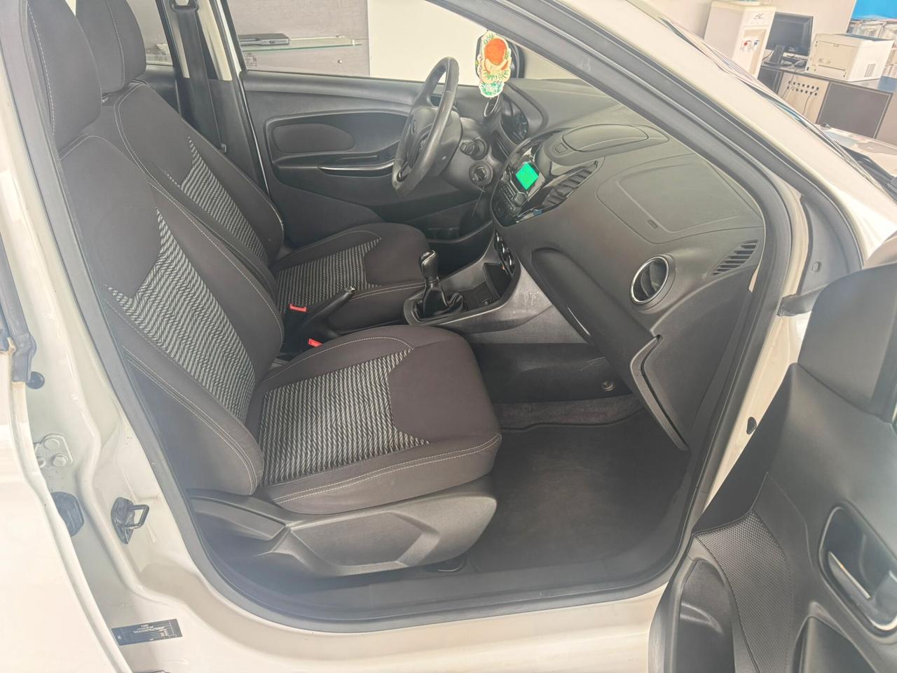 Ford Ka 1.2 Ti-VCT 85CV Ultimate