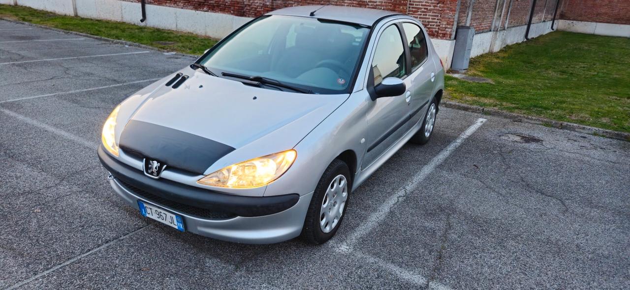 Peugeot 206 1.1 5p. S