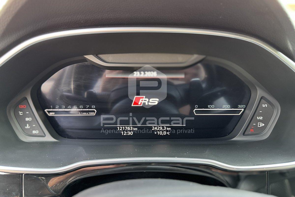 AUDI RS Q3 quattro S tronic