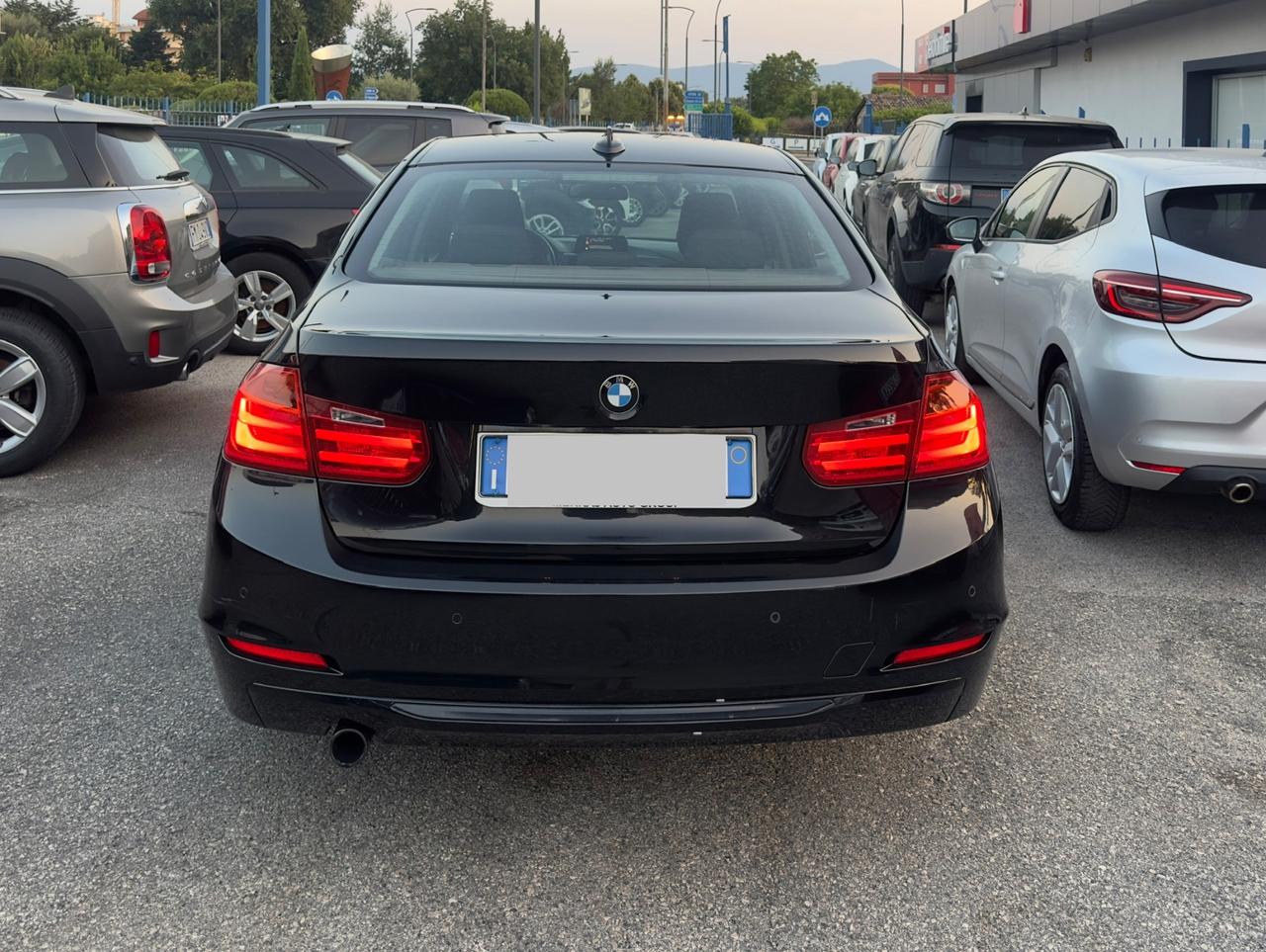 Bmw 316 316d Msport berlina led cerchi 17 navi sensori di parcheggio
