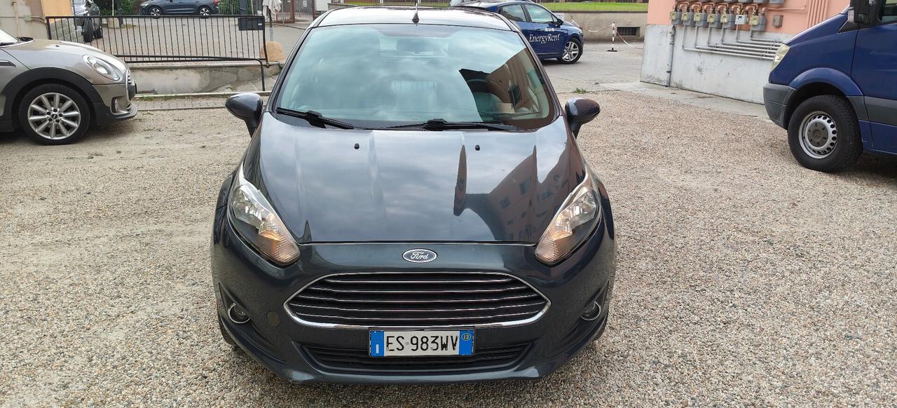 Ford Fiesta 1.4 5p. GPL Titanium