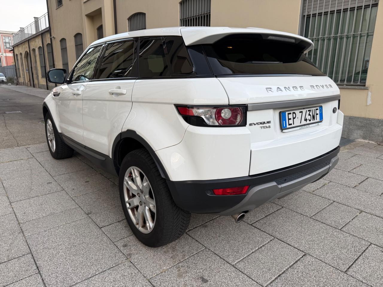 Land Rover Range Evoque 2.2 TD4 5p. Prestige
