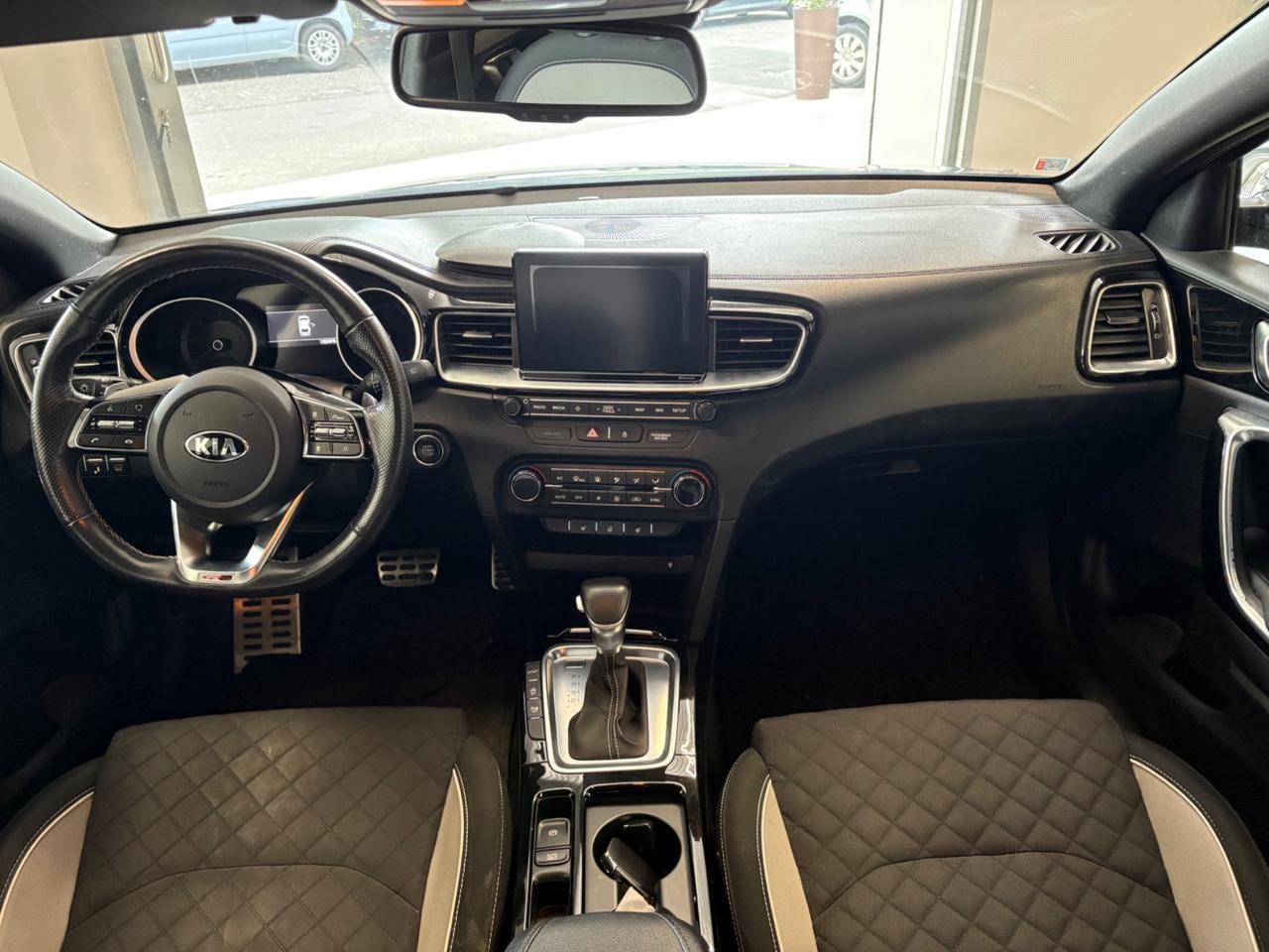 Kia ProCeed 1.6 CRDI DCT GT Line