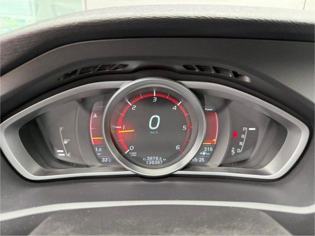 VOLVO V40 D2 2.0 120cv Geartronic Momentum DISTRIB. OK-BOLLO
