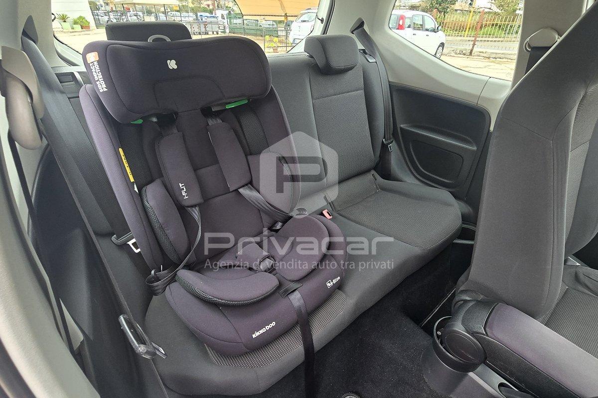 VOLKSWAGEN 1.0 3p. club up!