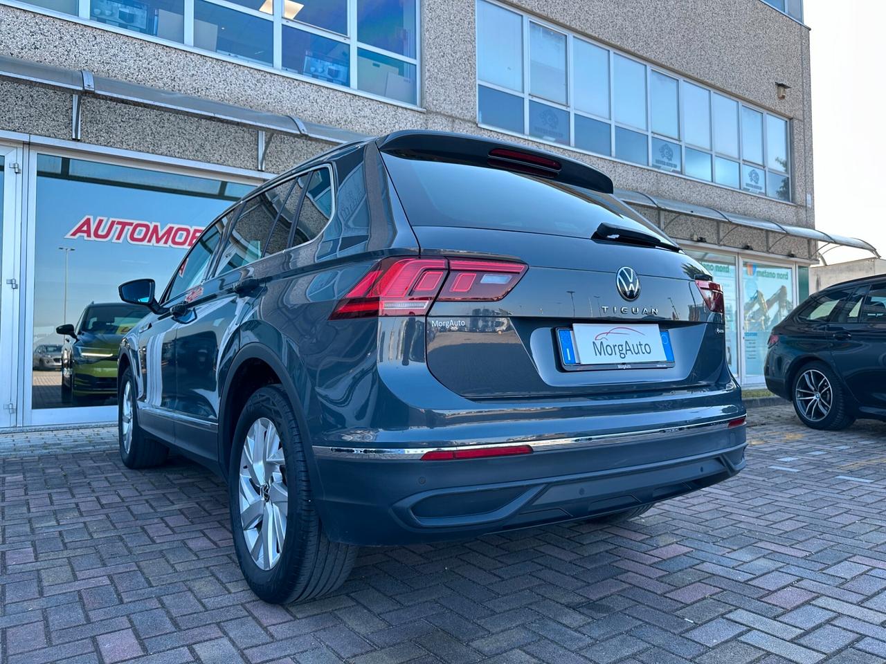 VW Tiguan 2.0TDI 150CV 4MOTION DSG NAVI! FULL LED!