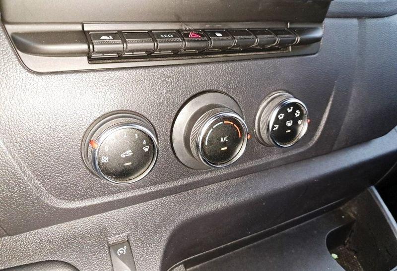 Renault Master Master T35 2.3 dCi 135 PL-TA Furgone Ice