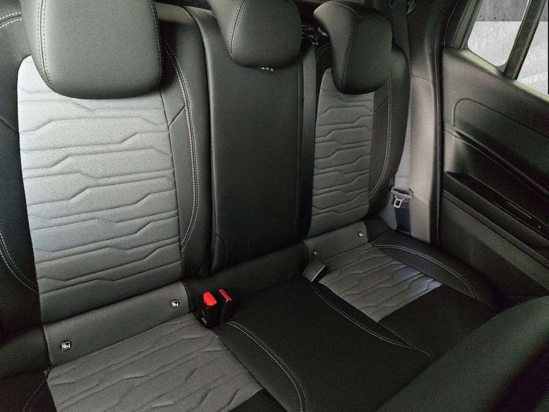 Jeep Avenger 1.2 turbo e-hybrid mhev Upland 4xe 145cv edct6
