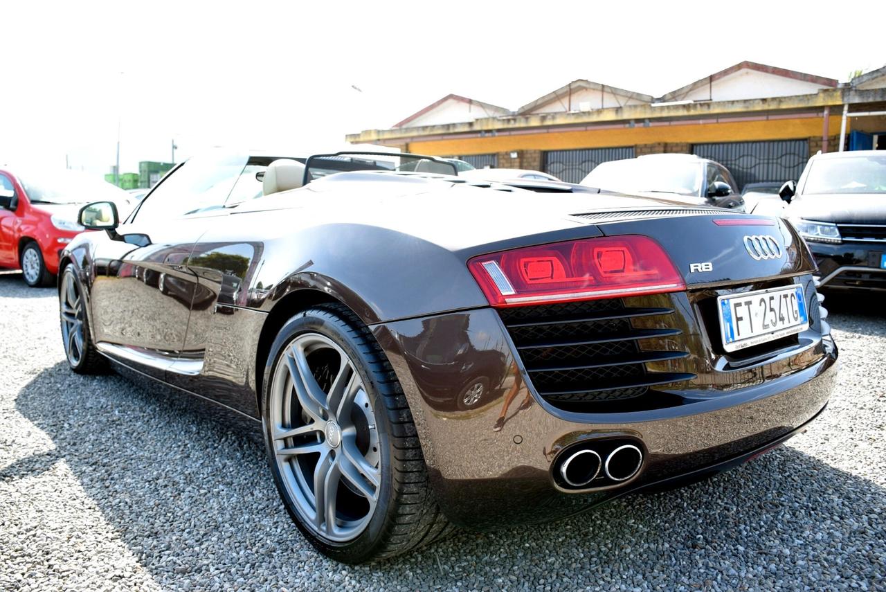 Audi R8 Spyder 4.2 V8 FSI 430CV quattro R-tronic KM CERTIFICATI