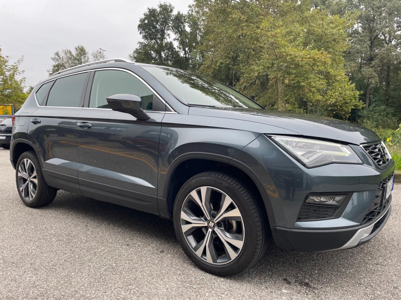 Seat Ateca 1.6 TDI*Automatik*Navi*Retrocamera*