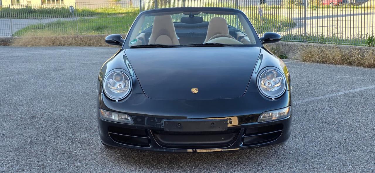 Porsche 911 Carrera Cabriolet