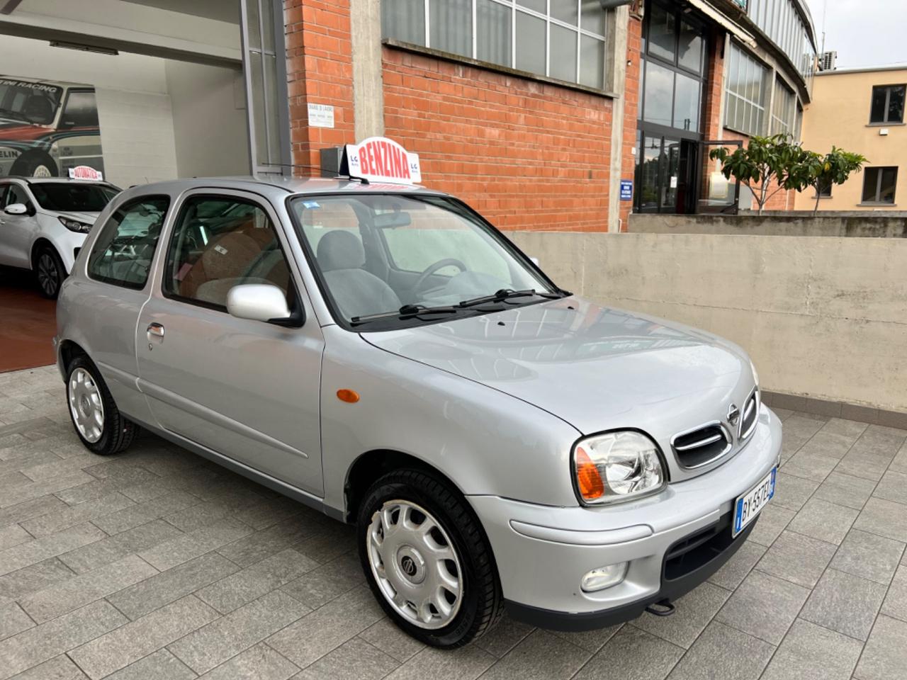 Nissan Micra 1.4i 16V cat 3 porte Matic. NEOPATENTATO