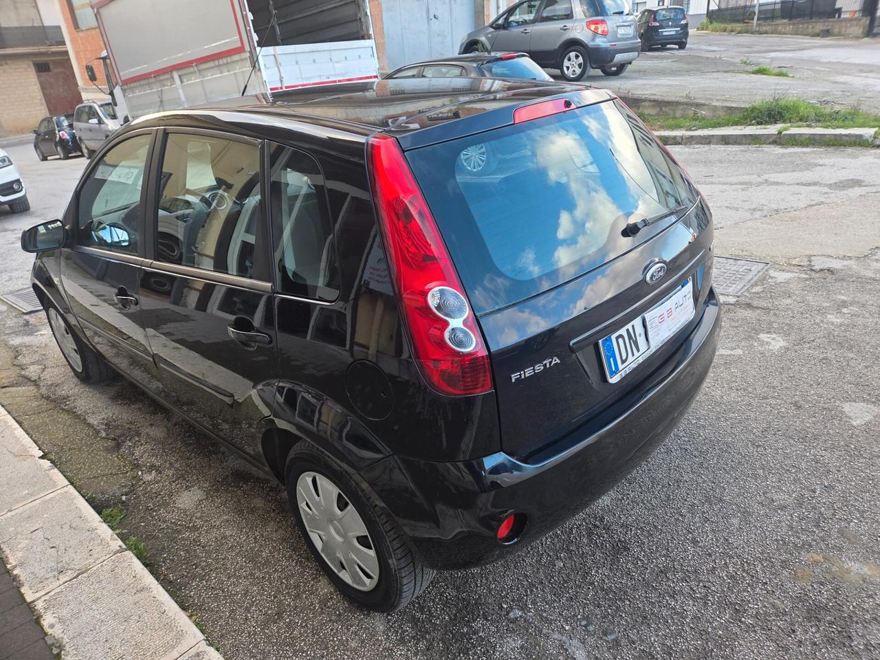FORD FIESTA 1.4 TDCI 70 CV SOLI KM 100000 CERTIF