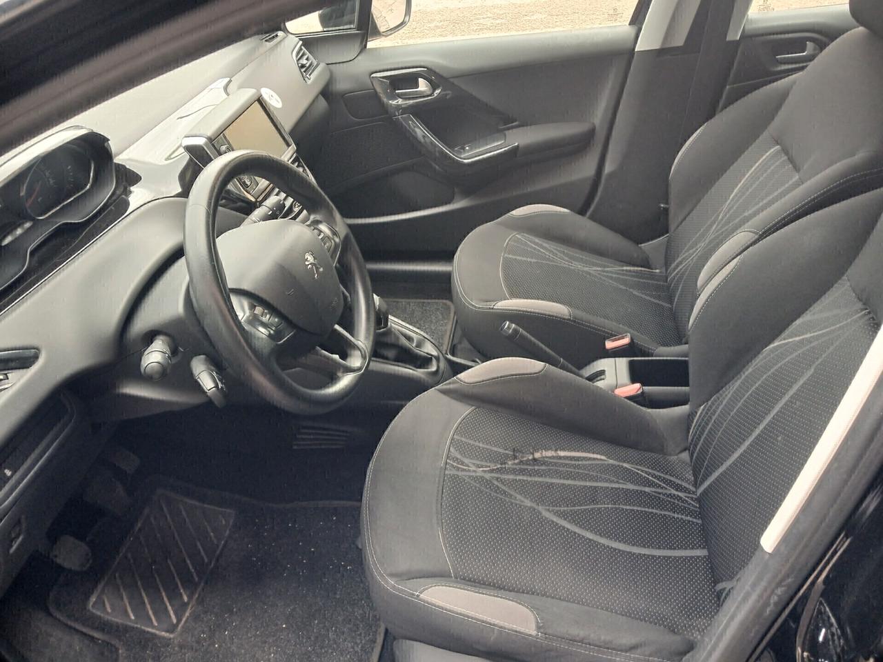 Peugeot 208 1.0 VTi 68 CV 5 porte Access