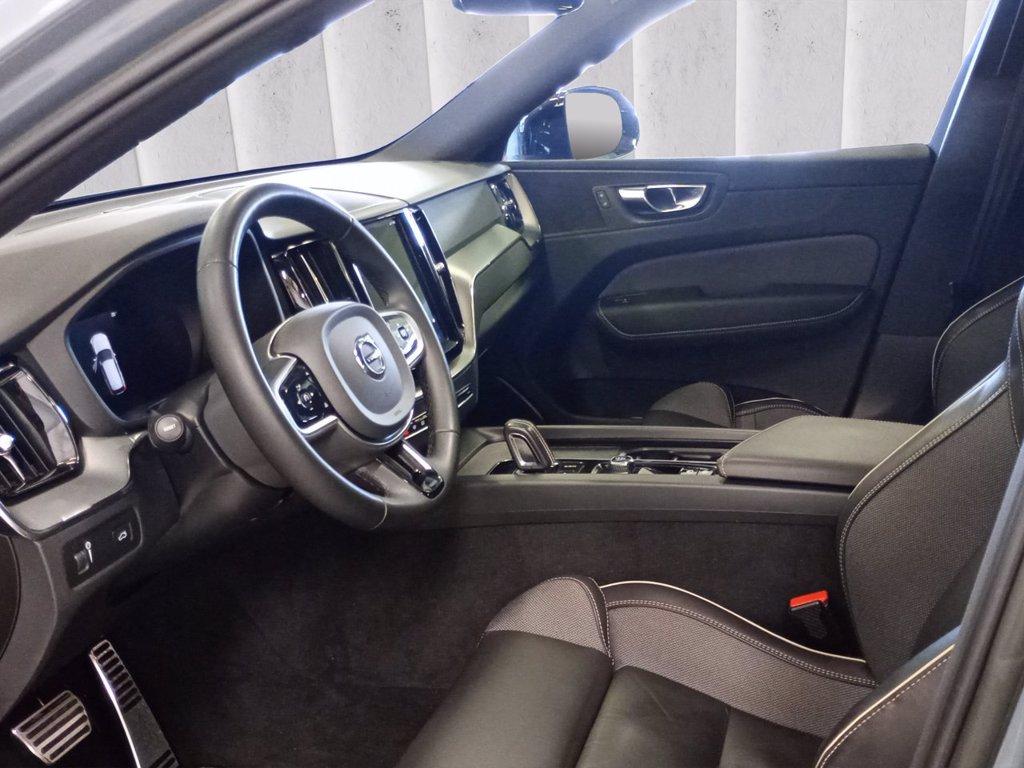 VOLVO XC60 2.0 b4 R-design awd auto del 2022