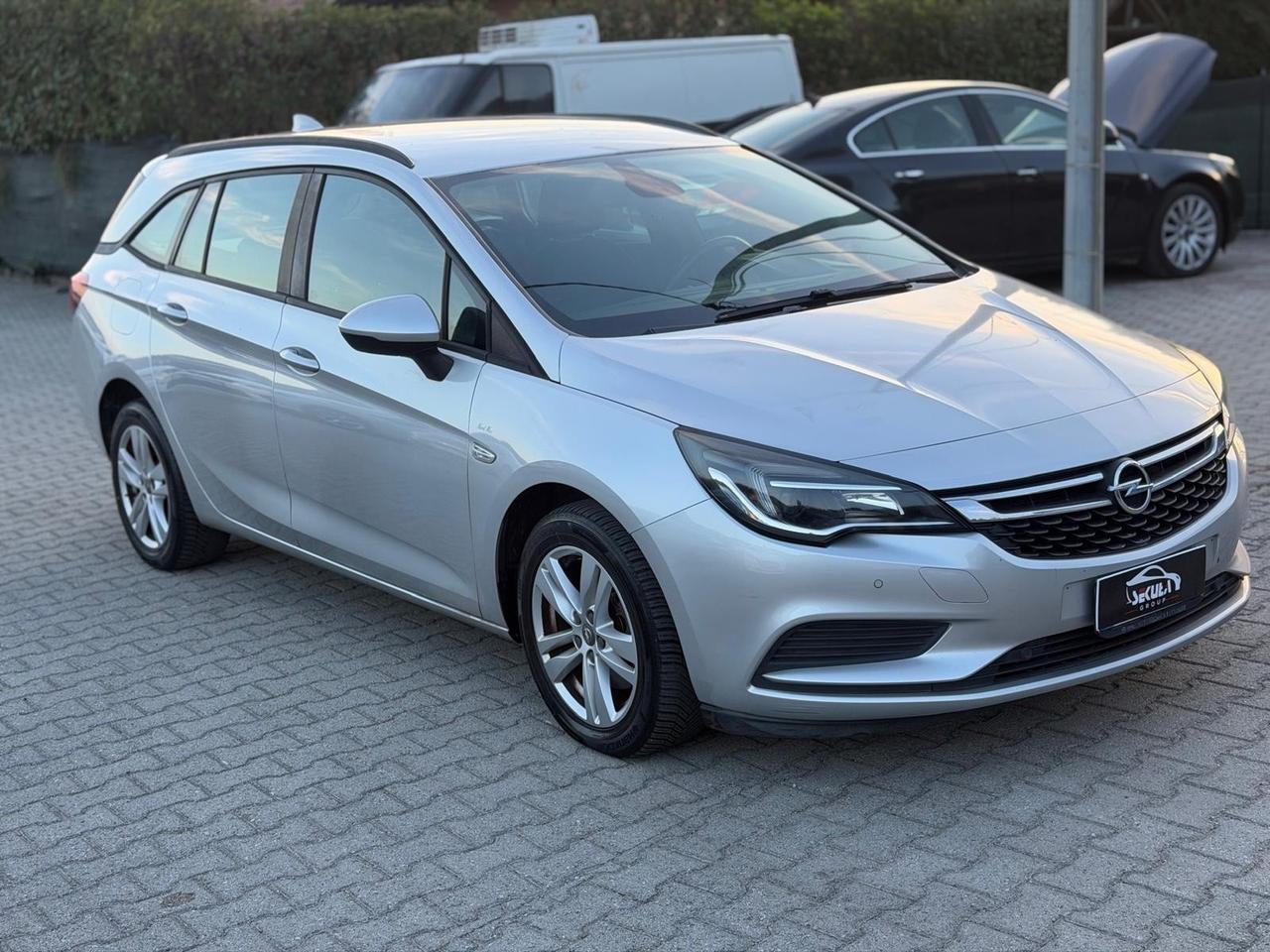 Opel Astra 1.6 CDTi 136CV aut. Sports Tourer Business
