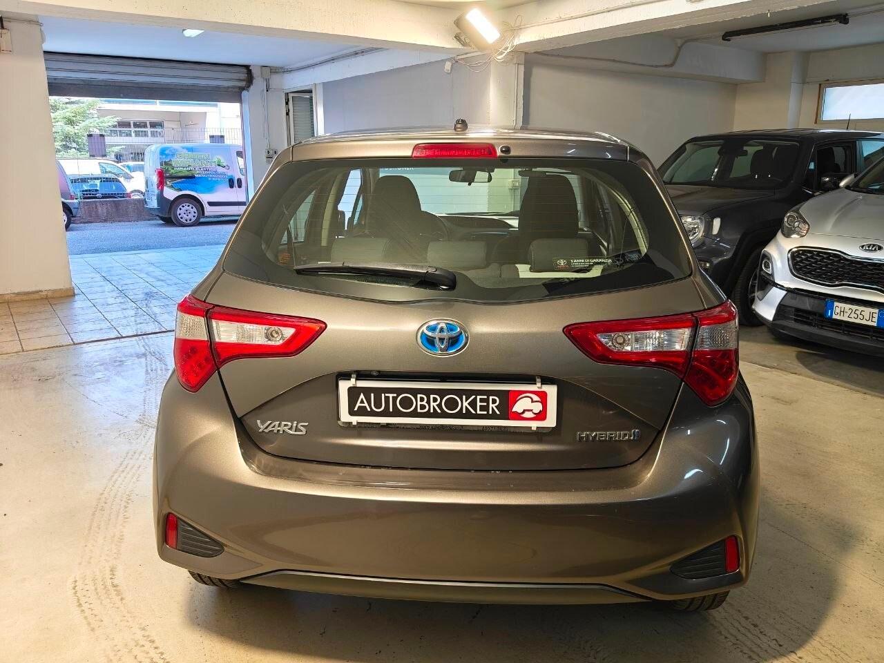 TOYOTA Yaris 3ª serie Yaris 1.5 Hybrid 5 porte...