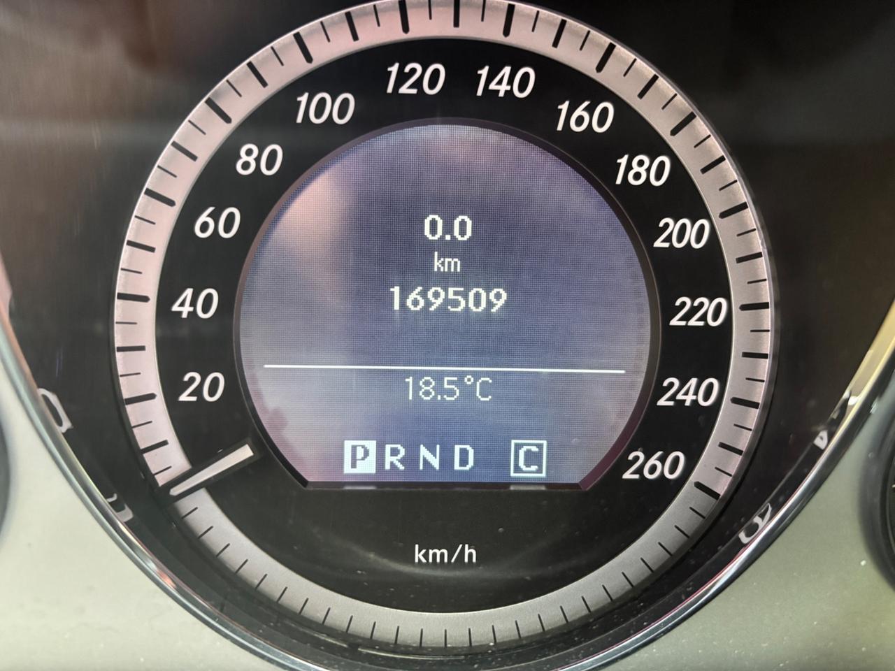 Mercedes-benz E 200 CGI Cabrio BlueEFFICIENCY Avantgarde