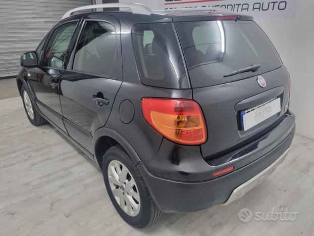 FIAT Sedici 1.6 16V 4x2 Dynamic