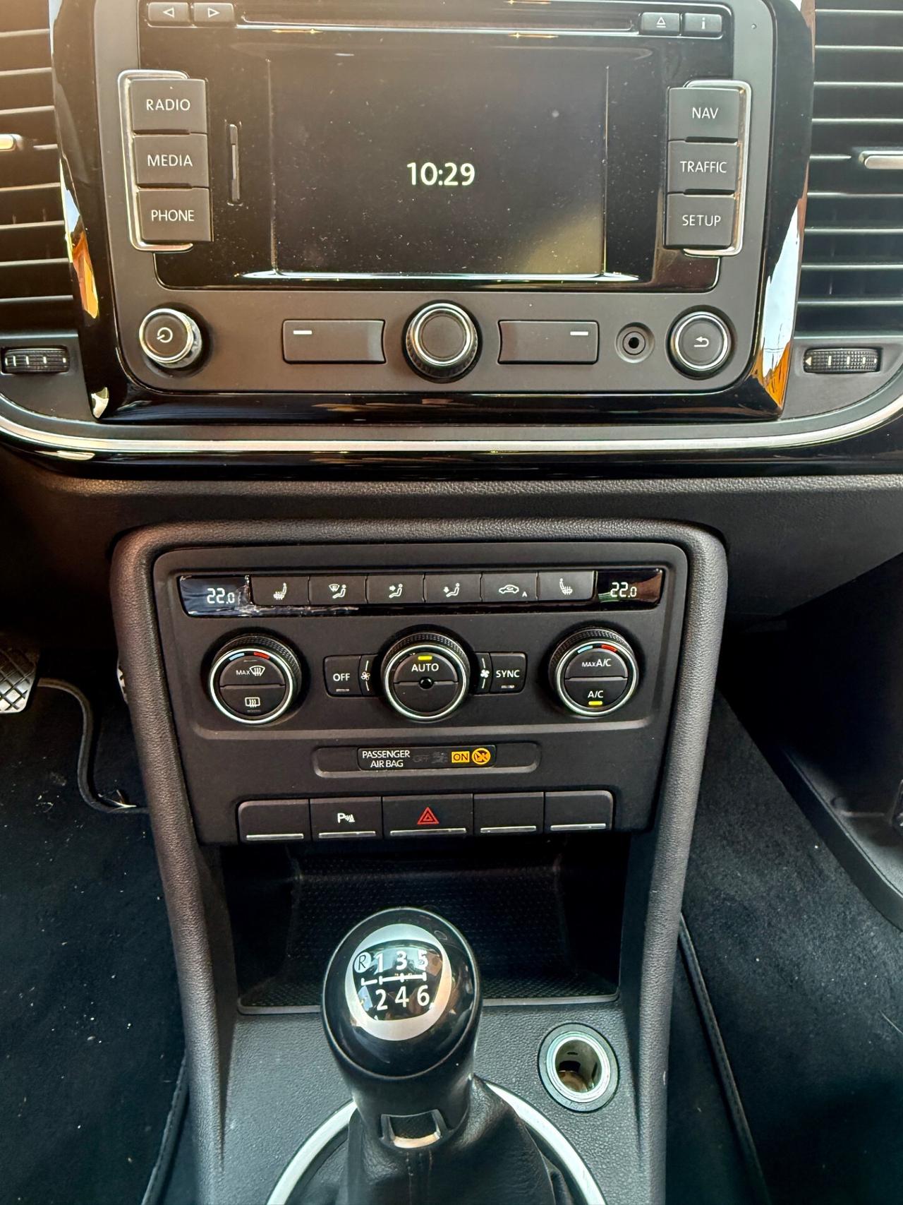 Volkswagen Maggiolino Cabrio 1.4 TSI - LA PIU BELLA ITALIA