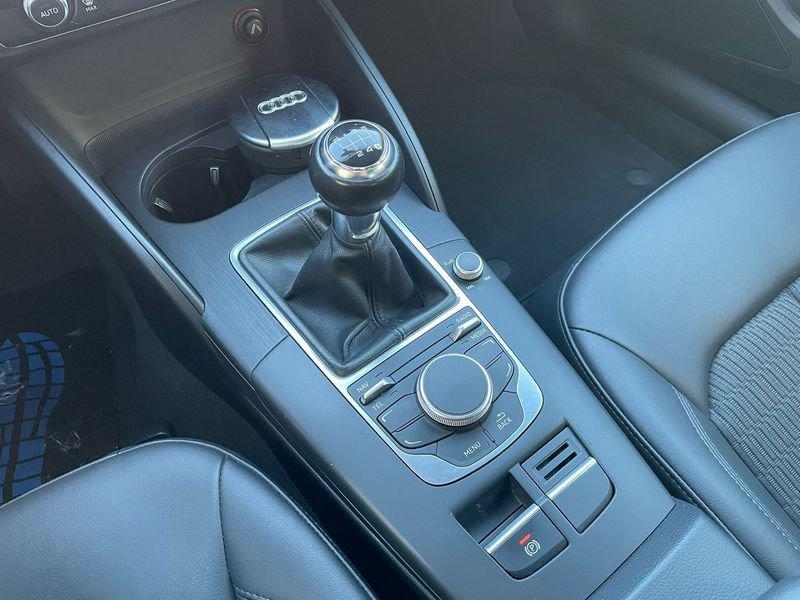 Audi A3 A3 SPB 1.6 TDI 105 CV Ambiente