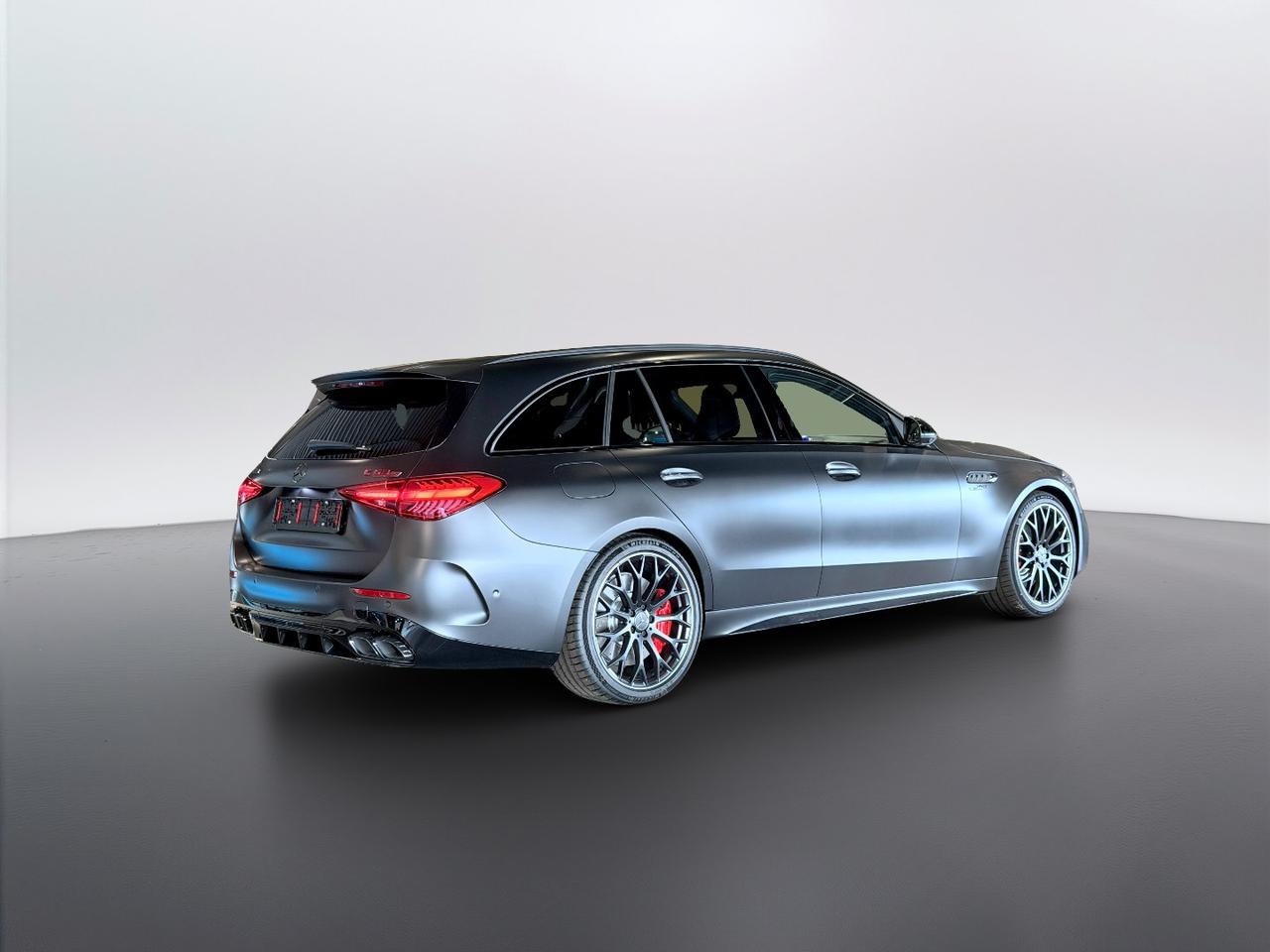 Mercedes-Benz Mercedes-AMG C 63 S e Performance Statio
