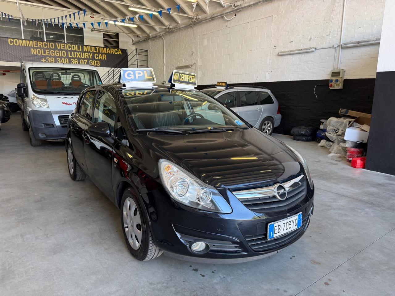 Opel Corsa 1.2 80CV 5 porte GPL-TECH Edition