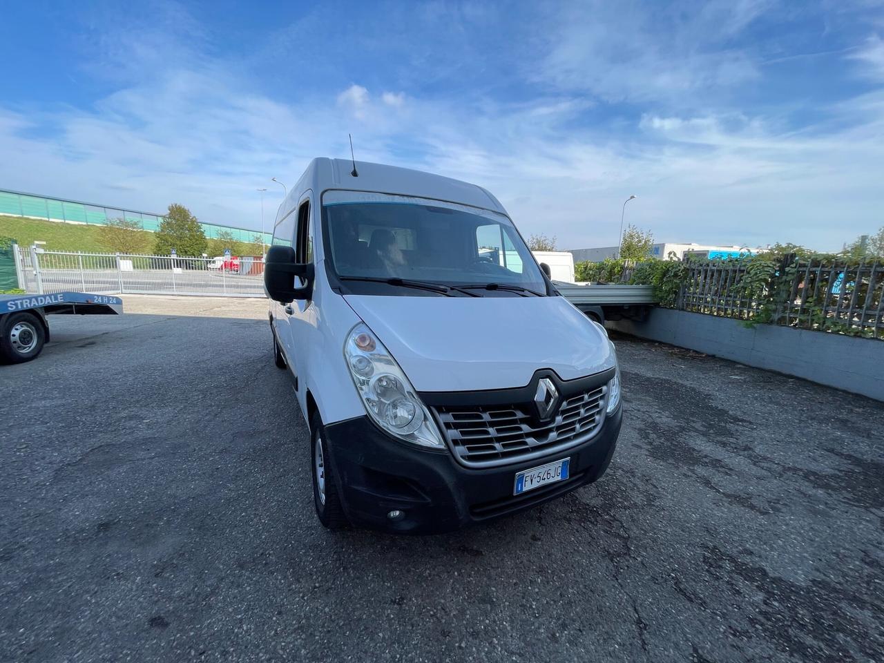 Renault Master T35 2.3 dCi 131 cv