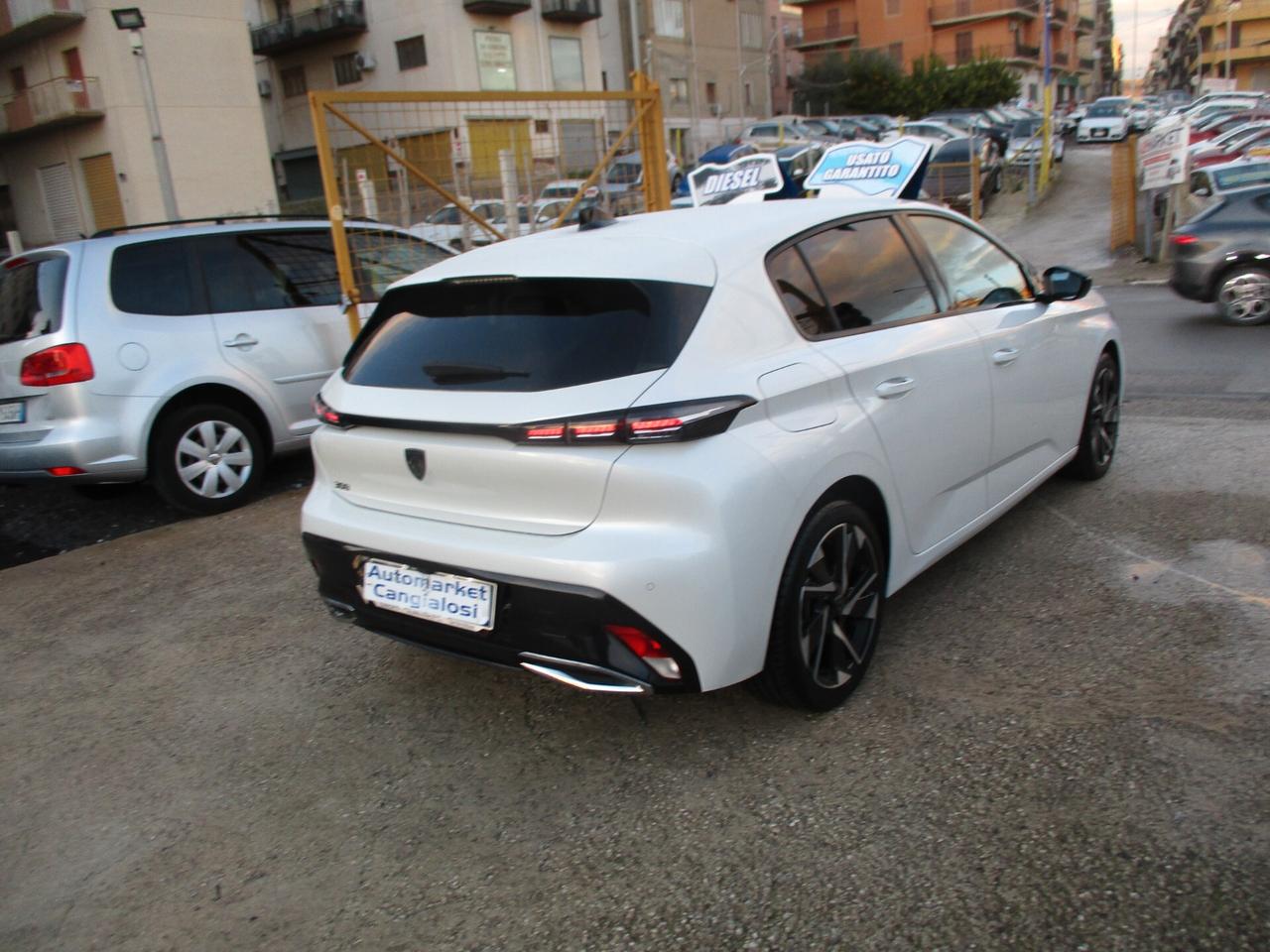 Peugeot 308 BlueHDi 130 CV GT Pack GARANTA 24 MESI