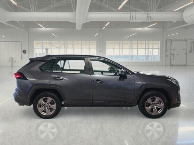 TOYOTA RAV 4 MY23 RAV4 2.5 HV (218CV) E-CVT 2WD Business