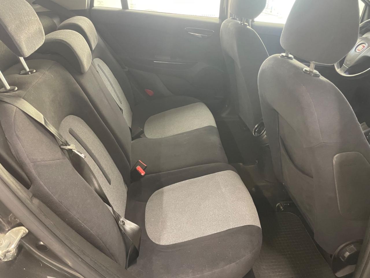 Fiat Bravo 1.6 MJT 120 CV DPF Emotion Perfetta !