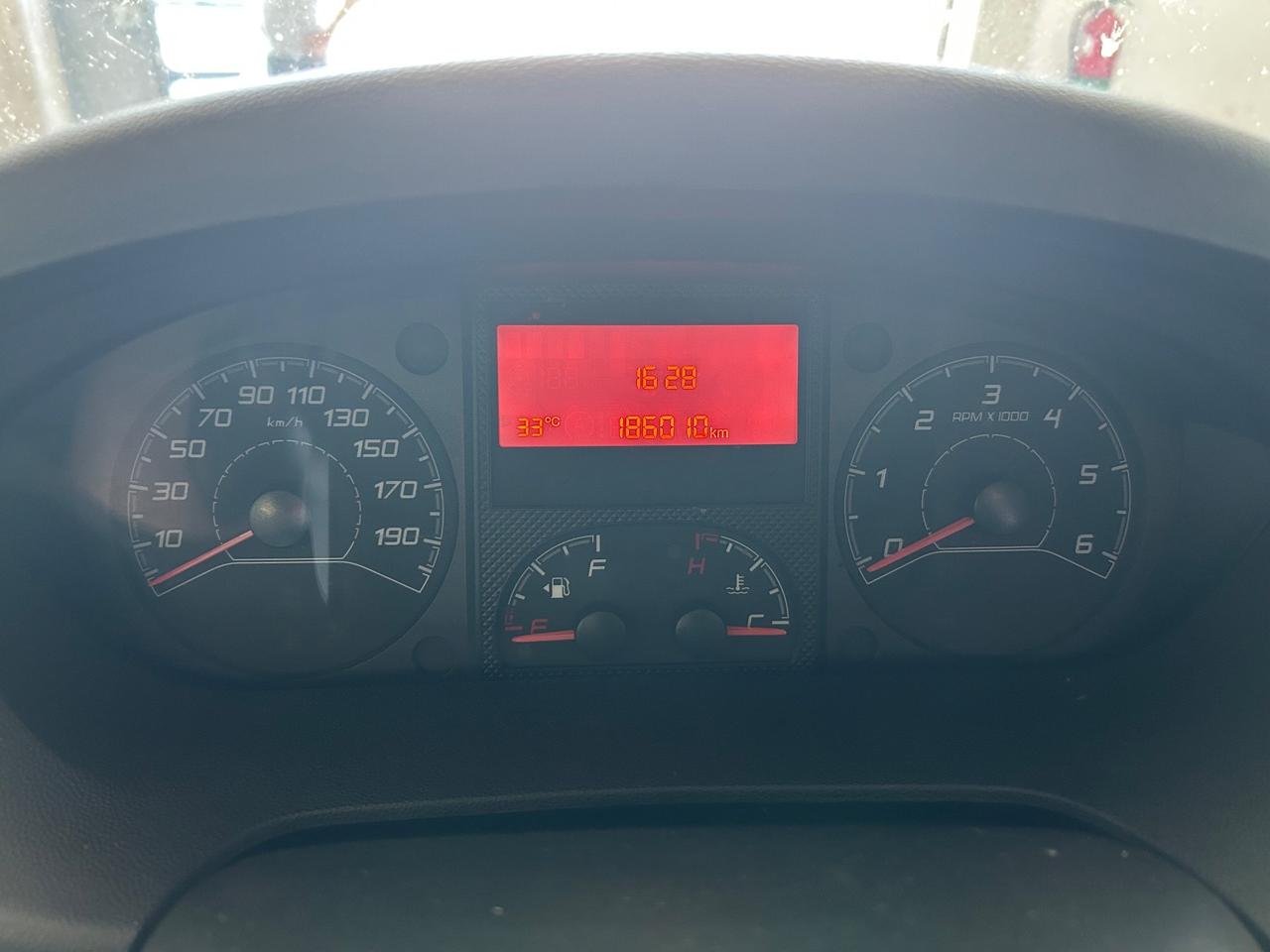 Peugeot Boxer 2.0 BlueHDi 160CV PLM Cassonato