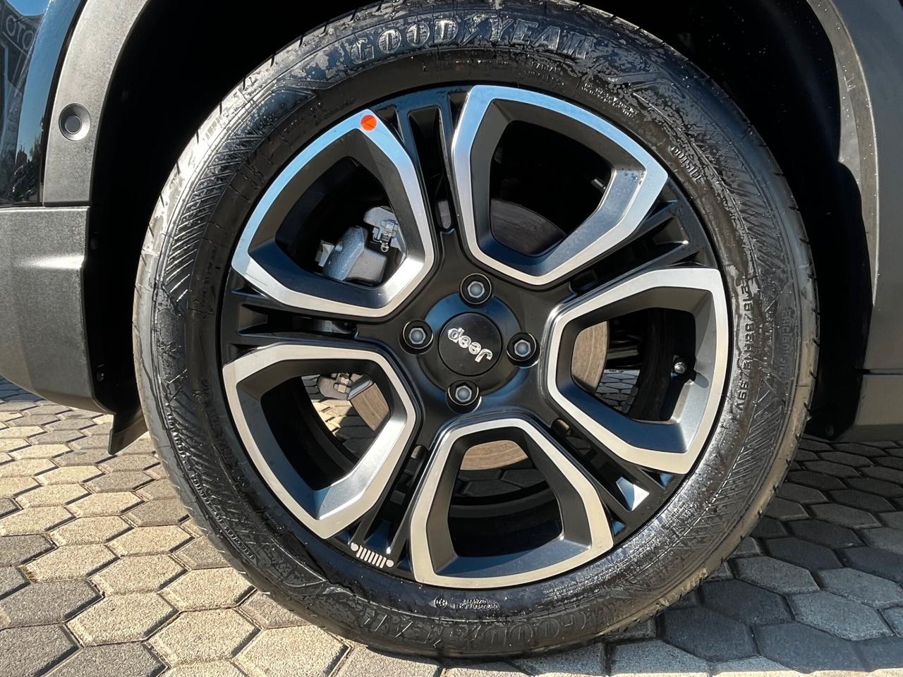 Jeep Avenger 1.2 Turbo 110 CV MHEV Summit
