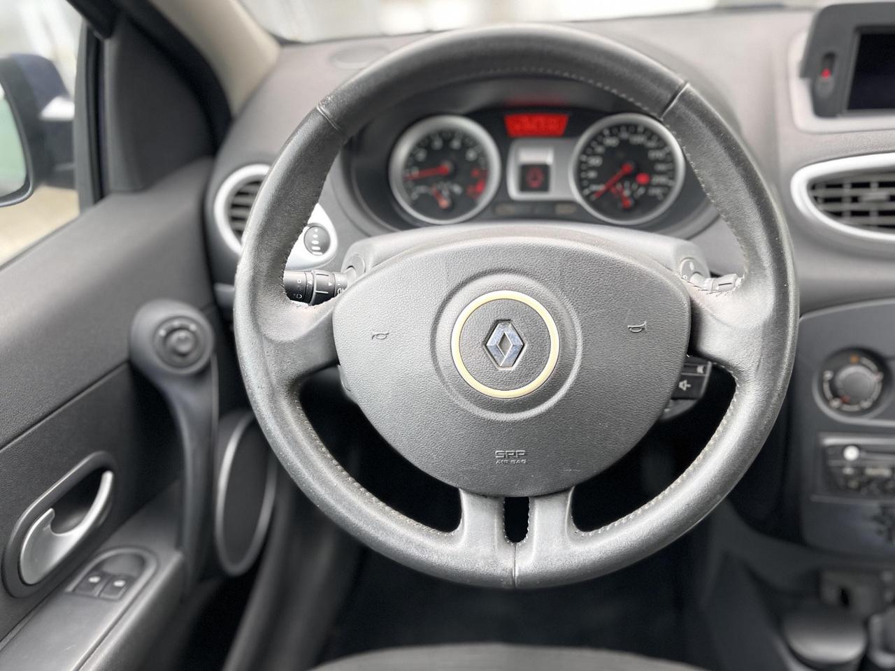 Renault Clio 5 Porte 1.2 Gpl 75CV E4 Neo - 2010