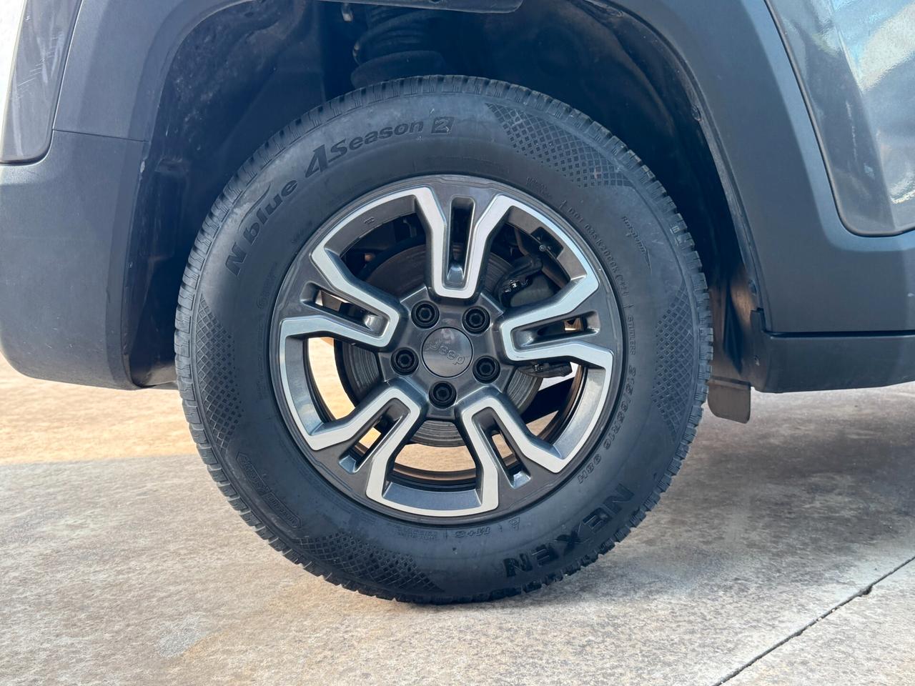 Jeep Renegade 1.6 Mjt 120 CV Longitude