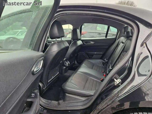 ALFA ROMEO Giulia Giulia 2.2 t Super Q4 180cv awd auto - FR618PN