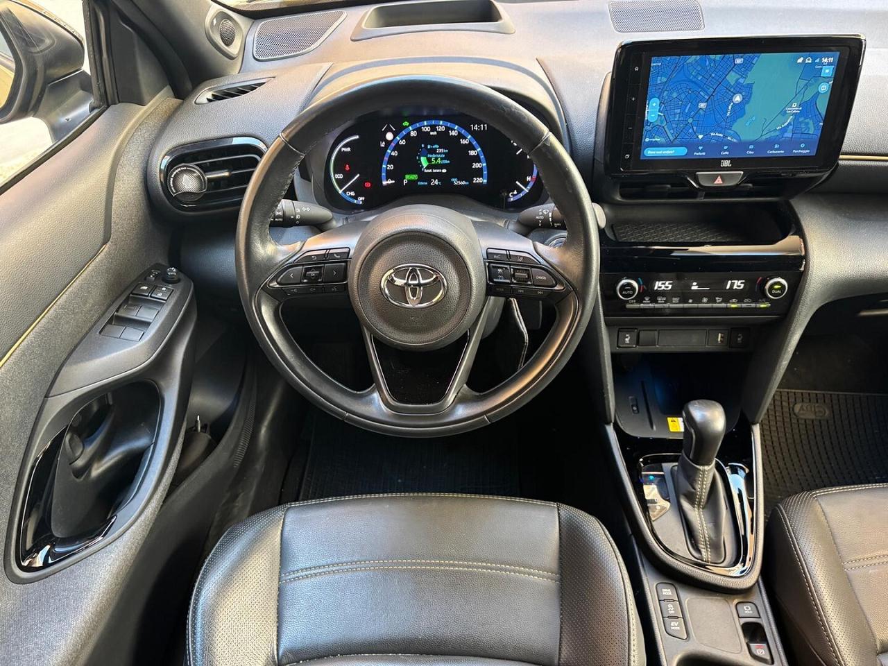 TOYOTA YARIS CROSS HYBRID 1.5 PREMIERE