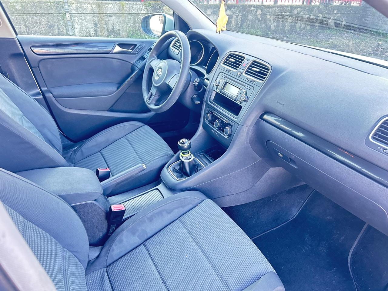 Volkswagen Golf 1200 tsi 105 cv leggi annuncio